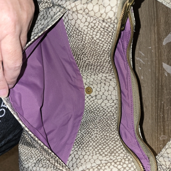 NWOT Travelon Anti Theft Crossbody Snakeskin Print Purse Hobo Handbag Travel Bag - Picture 6 of 12